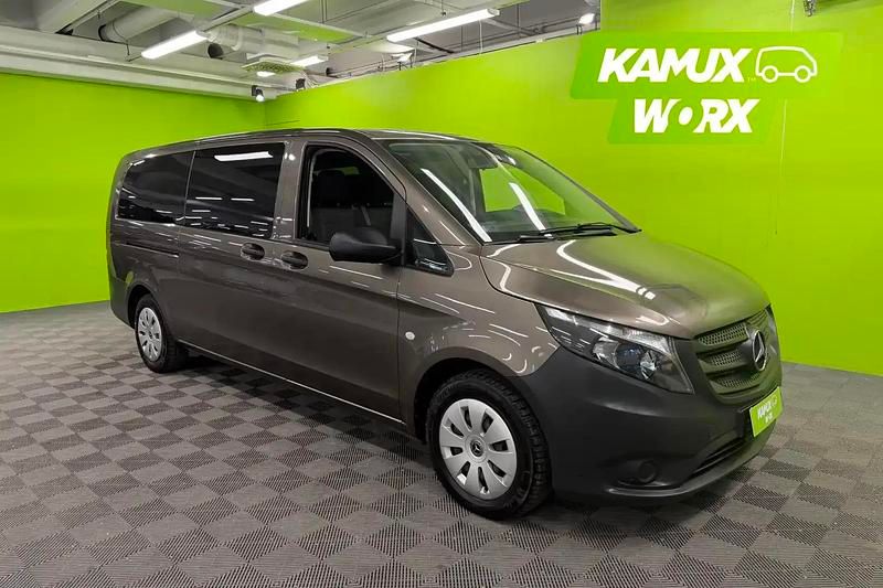 Käytetty Mercedes Vito 163 HP (119 kW) 2017 Hopea / harmaa Van