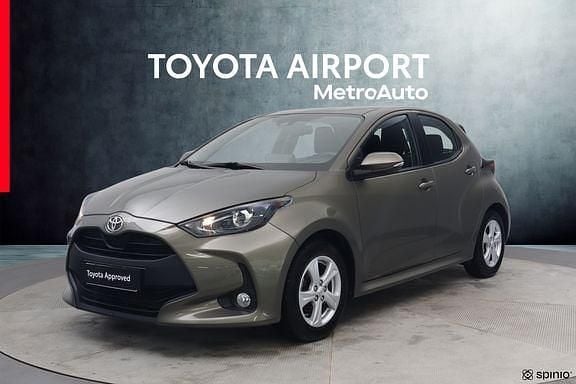 Käytetty Toyota Yaris Multidrive S 125 HP (91 kW) 2021 Ruskea (beige) Viistoperä