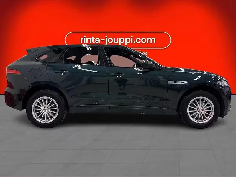 Käytetty Jaguar F-Pace R-Sport 2016 Katumaasturi