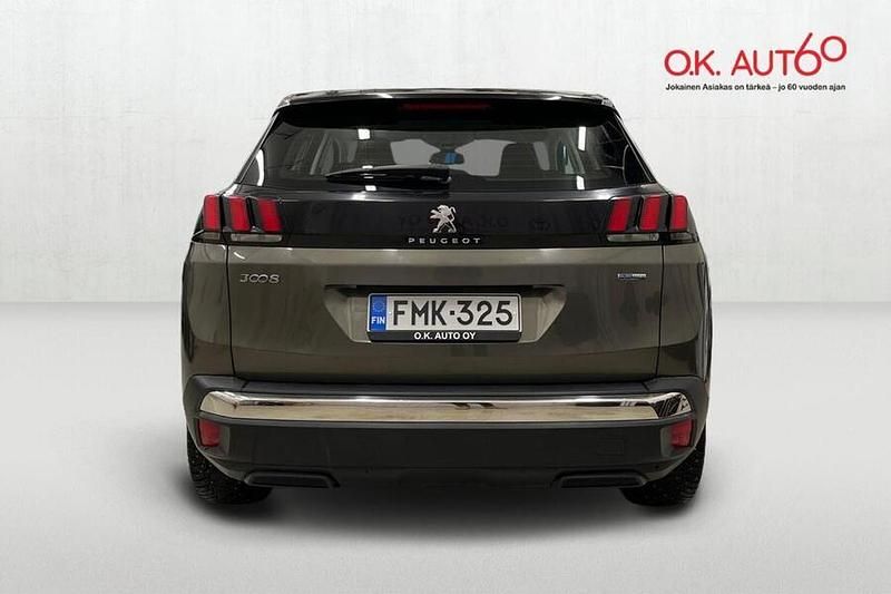 Käytetty Peugeot 3008 Active 131 HP (96 kW) 2017 Katumaasturi