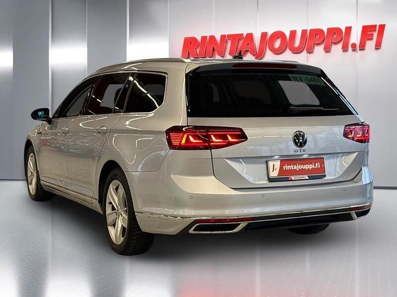 Käytetty VW Passat Executive 218 HP (160 kW) 2023 Hopea Farmari