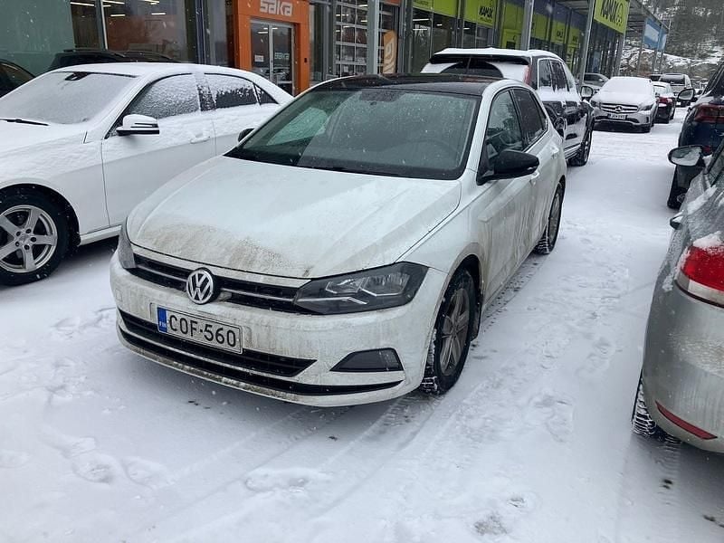 Käytetty VW Polo Comfortline 95 HP (69 kW) 2020 Viistoperä