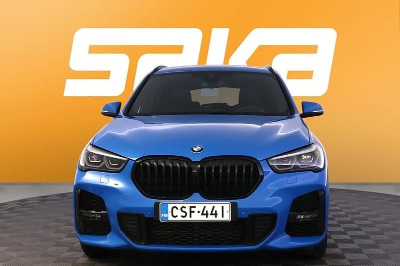 Käytetty BMW X1 M Sport 220 HP (161 kW) 2021 Katumaasturi