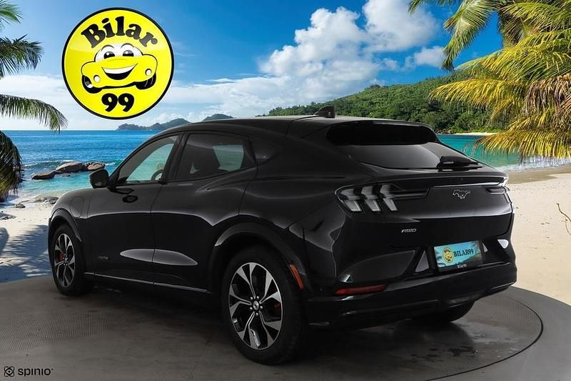 Käytetty Ford Mustang Mach-E 258 kW (351 HP) 2022 Katumaasturi