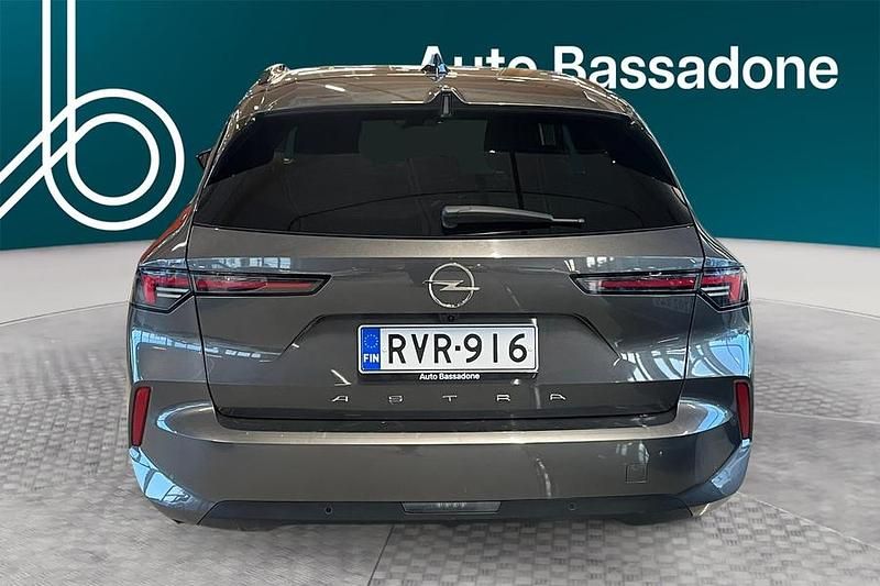 Käytetty Opel Astra Edition 131 HP (96 kW) 2024 Farmari