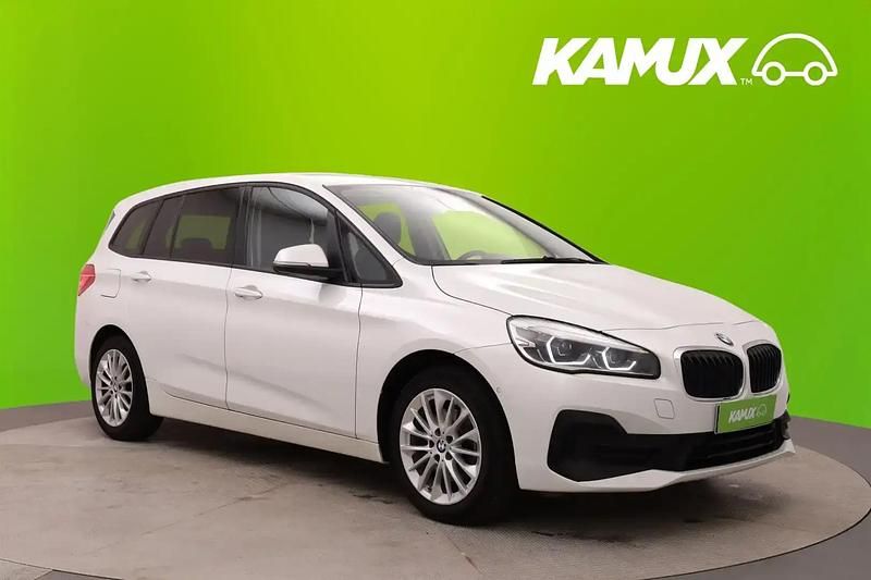 Valkoinen Käytetty 2021 BMW 218 Gran Tourer Tila-auto | 18 280 € (Perustarjous) - Kuva 1/4