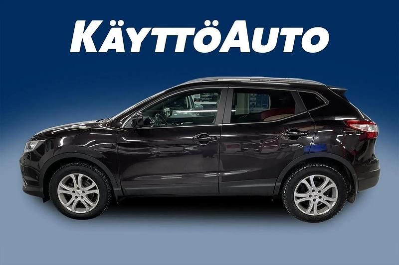 Käytetty Nissan Qashqai 360º 163 HP (119 kW) 2015 Met. violetti Katumaasturi