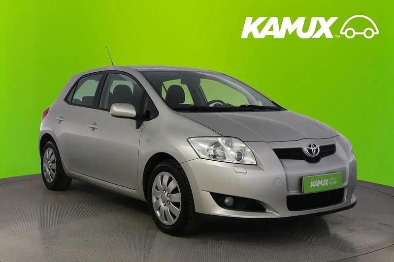 Hopea / harmaa Käytetty 2008 Toyota Auris Sol Sedan | 7 440 € (Perustarjous) - Kuva 1/4