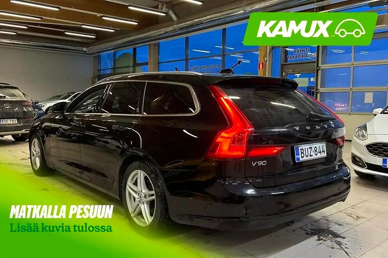 Käytetty Volvo V90 Business Edition 150 HP (110 kW) 2017 Musta Farmari