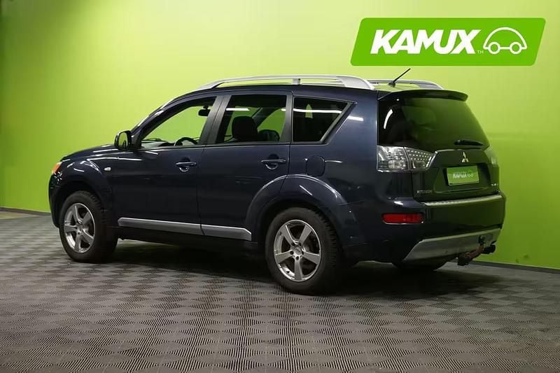 Käytetty Mitsubishi Outlander Intense 140 HP (102 kW) 2009 Sininen Katumaasturi