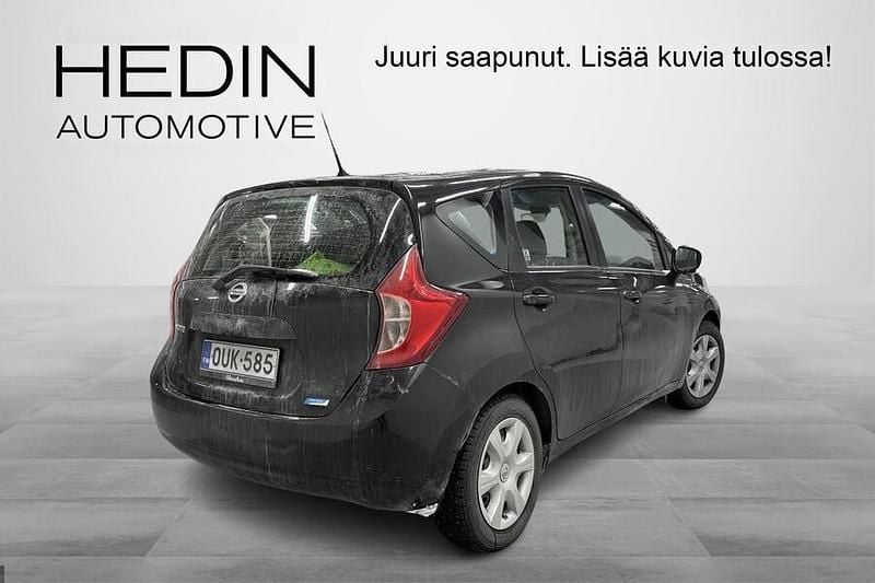 Käytetty Nissan Note Acenta 80 HP (58 kW) 2014 Musta Viistoperä