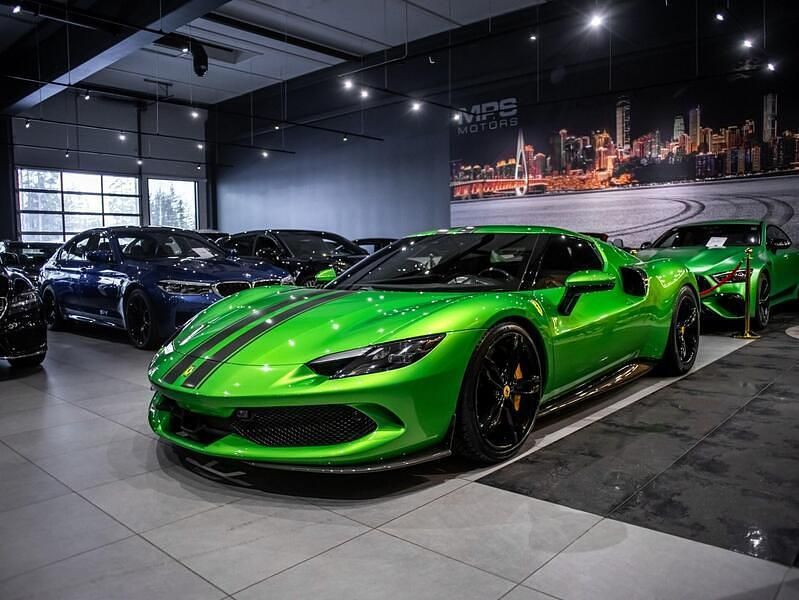 Käytetty Ferrari 296 2024 Vihreä Coupe - kaksiovinen