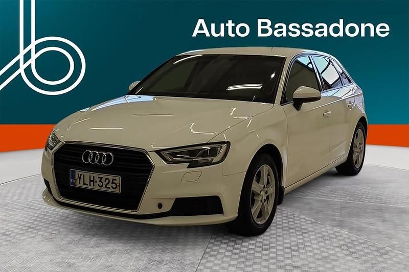Käytetty 2019 Audi A3 Sportback Business Viistoperä | 15 580 € (Perustarjous) - Kuva 1/4