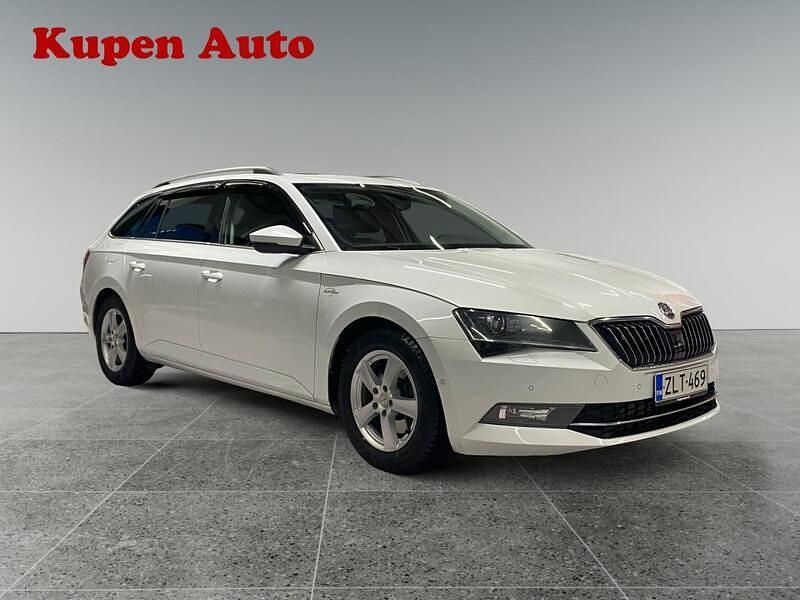 Käytetty Skoda Superb Business Line 190 HP (139 kW) 2018 Farmari