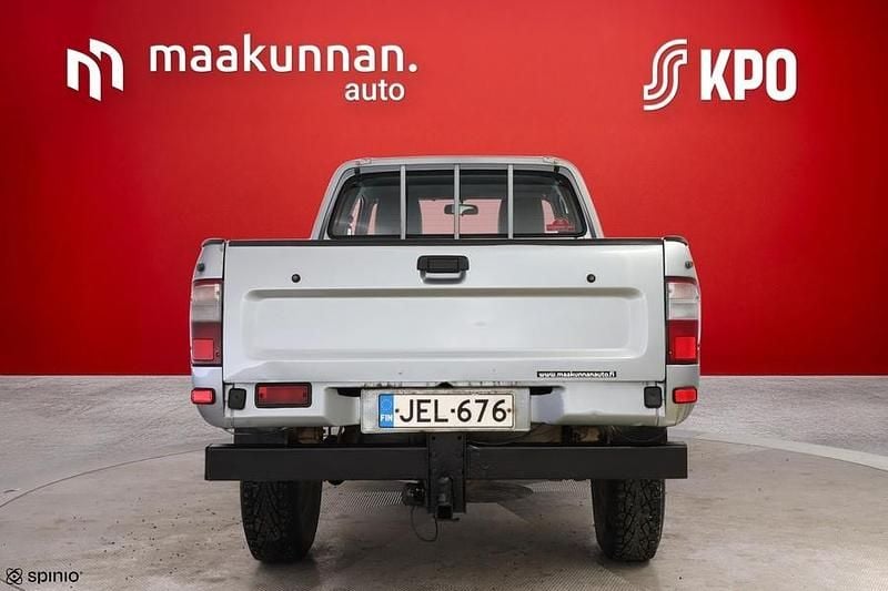 Käytetty Toyota HiLux 102 HP (75 kW) 2002 Hopea Nouto