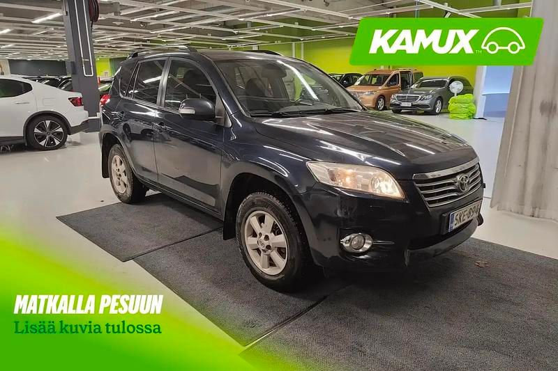 Hopea / harmaa Käytetty 2010 Toyota RAV4 Multidrive S Katumaasturi | 10 990 € (Perustarjous) - Kuva 1/4