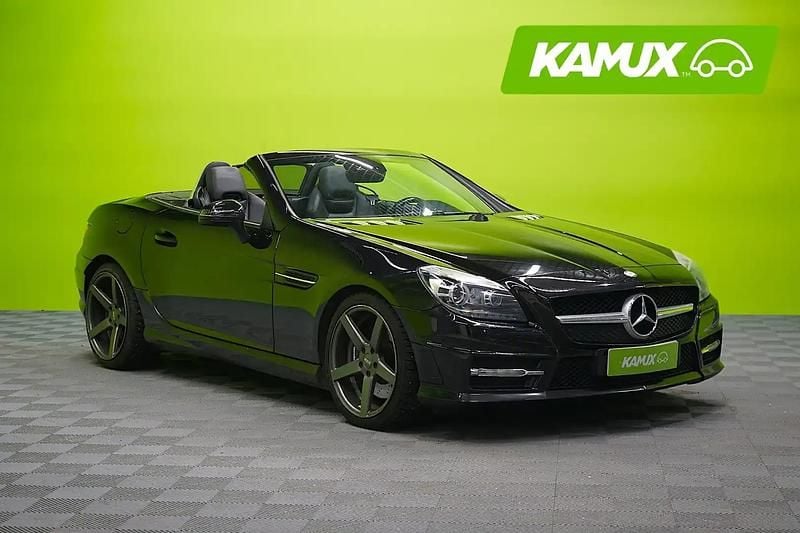 Musta Käytetty 2011 Mercedes SLK200 AMG Avoauto | 16 880 € - Kuva 1/4