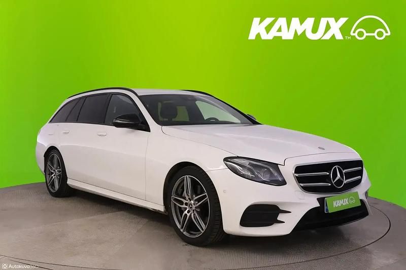 Valkoinen Käytetty 2017 Mercedes E220 Business Farmari | 26 490 € (Perustarjous) - Kuva 1/4