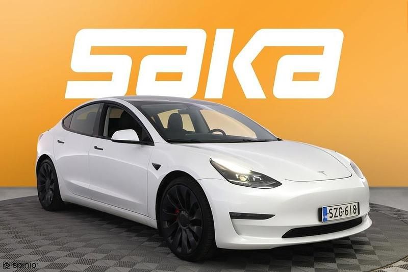 Käytetty 2021 Tesla Model 3 Performance Sedan | 26 900 € (Hyvä tarjous) - Kuva 1/3