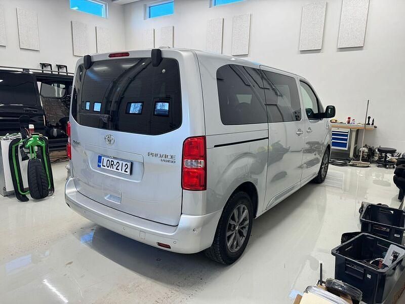 Käytetty Toyota Proace Verso 177 HP (130 kW) 2019 Farmari