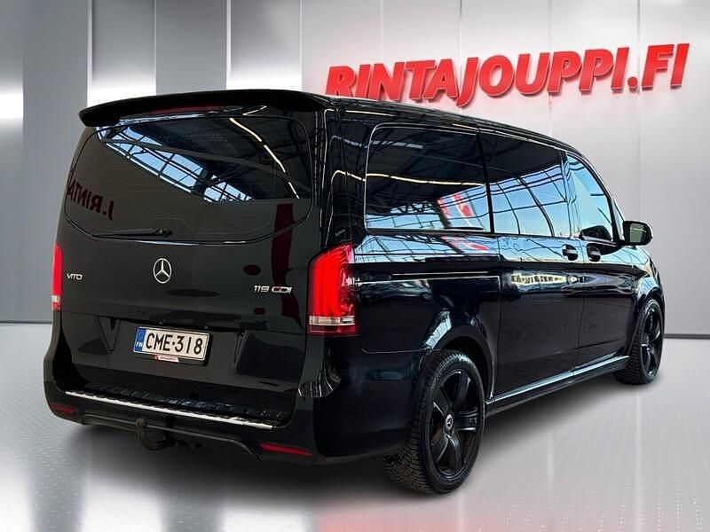 Käytetty Mercedes Vito 190 HP (139 kW) 2019 Van