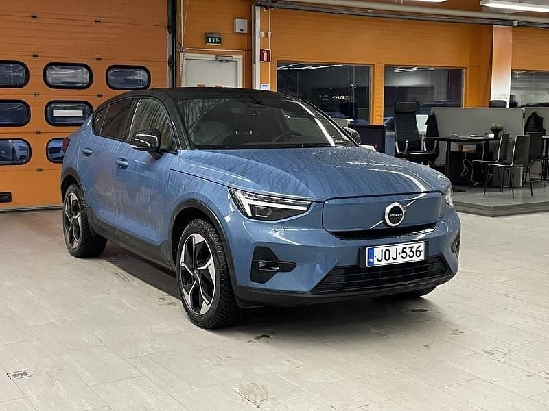 Käytetty 2022 Volvo C40 Ultimate Katumaasturi | 27 900 € (Hyvä tarjous) - Kuva 1/4