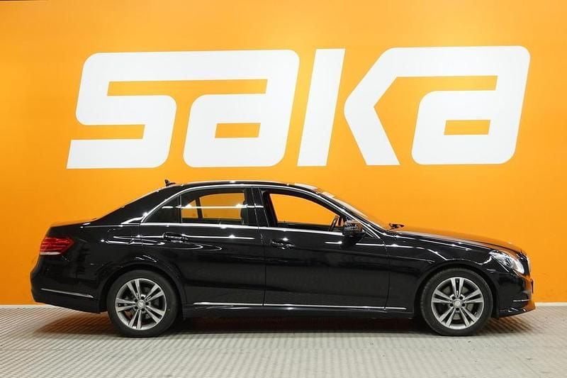 Käytetty 2013 Mercedes E350 Avantgarde Sedan | 20 900 € (Hyvä tarjous) - Kuva 1/4
