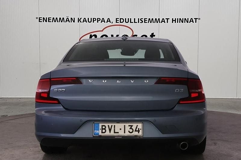 Käytetty Volvo S90 Business Edition 150 HP (110 kW) 2019 Sininen Sedan