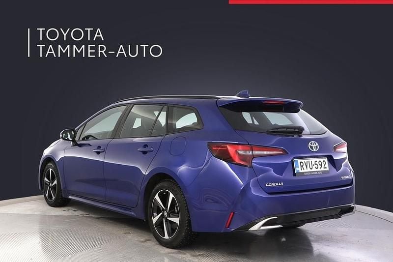 Käytetty Toyota Corolla Active 140 HP (102 kW) 2024 Sininen Farmari