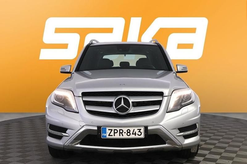 Käytetty Mercedes GLK220 Business 170 HP (125 kW) 2013 Katumaasturi