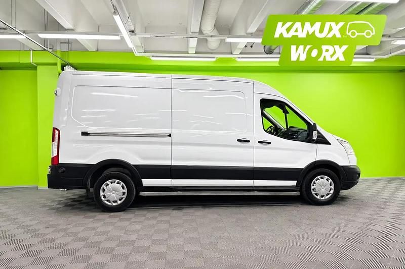 Käytetty Ford Transit Trend 131 HP (96 kW) 2018 Valkoinen Van