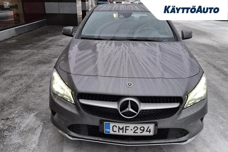 Käytetty Mercedes CLA180 Edition 122 HP (89 kW) 2019 Harmaa Sedan