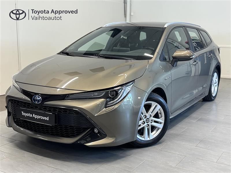 Käytetty Toyota Corolla Active 184 HP (135 kW) 2019 Ruskea (beige) Farmari