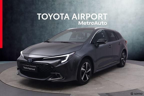 Harmaa Käytetty 2025 Toyota Corolla Farmari | 37 890 € (Kallis) - Kuva 1/4