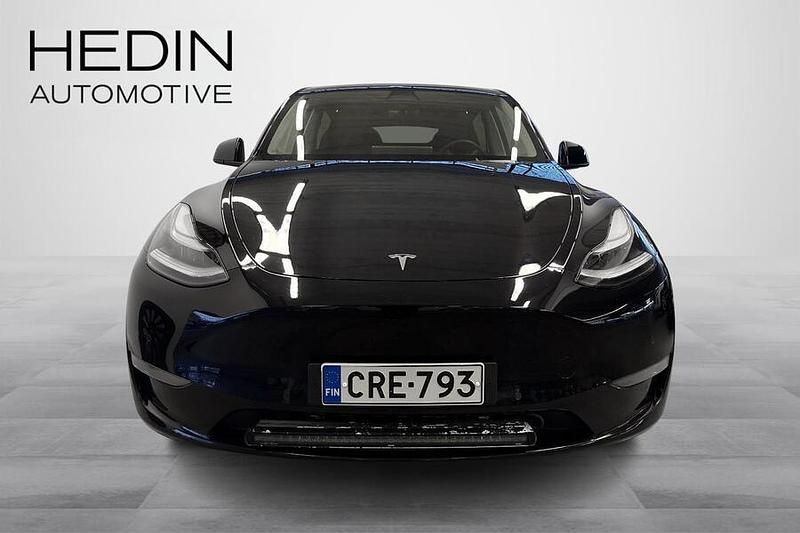 Käytetty Tesla Model Y Performance 336 kW (457 HP) 2022 Musta Katumaasturi