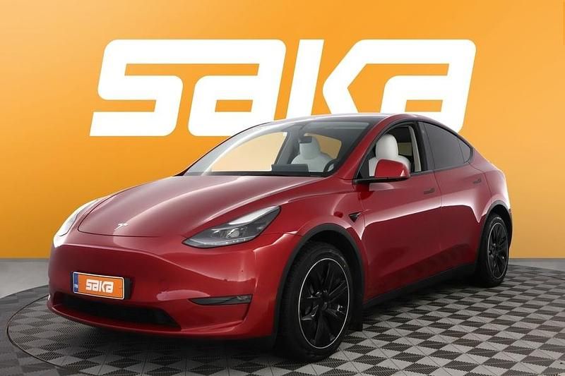 Käytetty Tesla Model Y Long Range AWD 350 kW (477 HP) 2021 Katumaasturi