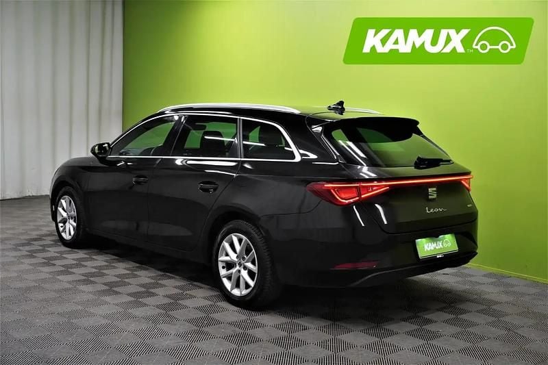 Käytetty Seat Leon XCELLENCE 204 HP (150 kW) 2021 Musta Farmari