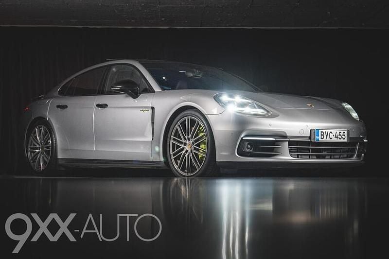 Käytetty 2018 Porsche Panamera Viistoperä | 49 900 € (Perustarjous) - Kuva 1/4
