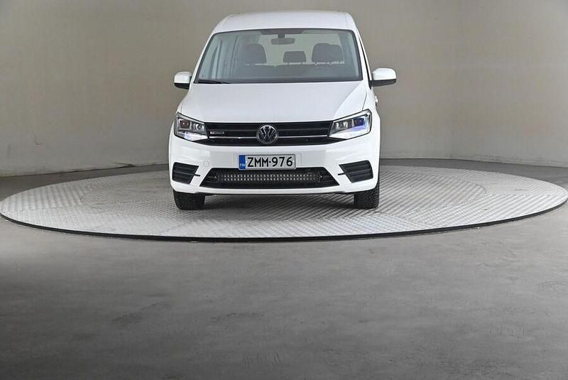 Käytetty VW Caddy Trendline 122 HP (89 kW) 2019 Tila-auto