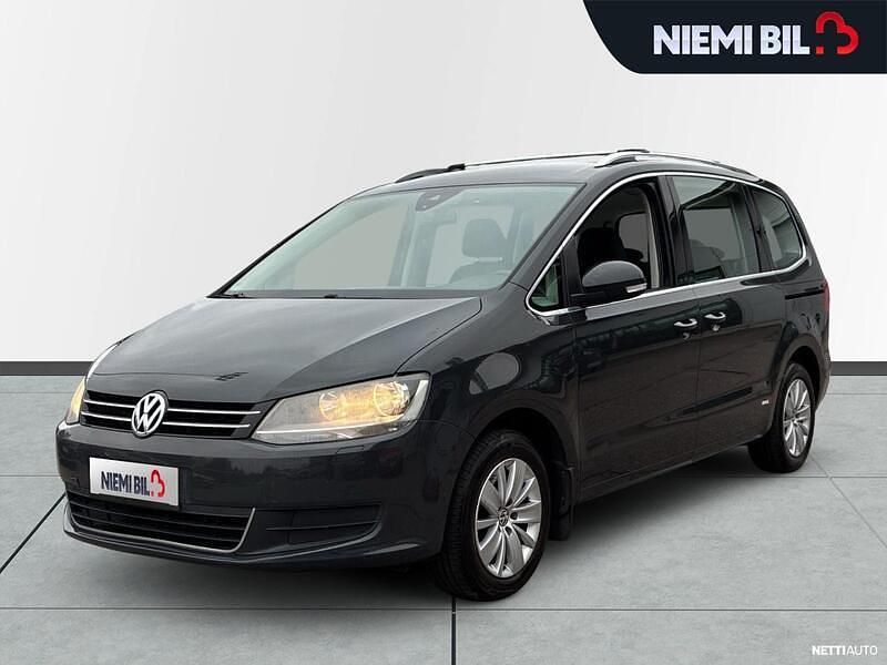 Käytetty 2012 VW Sharan Tila-auto | 17 890 € - Kuva 1/3