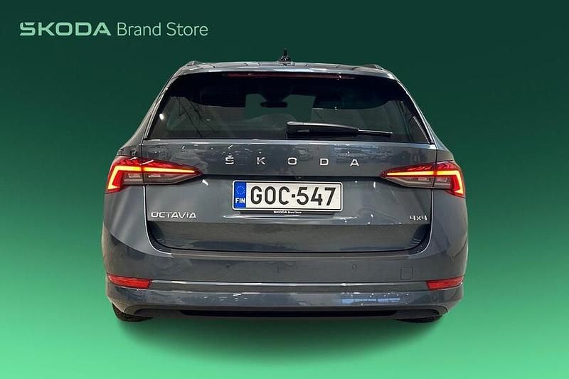 Käytetty Skoda Octavia Style 150 HP (110 kW) 2021 Farmari