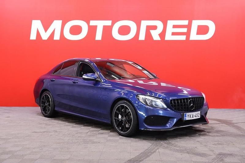 Käytetty Mercedes C220 Business 170 HP (125 kW) 2015 Sedan
