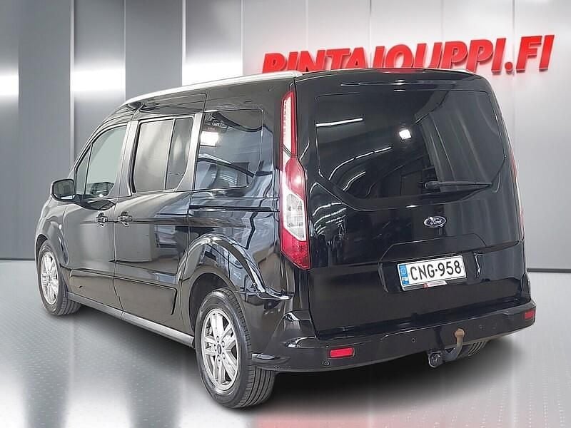 Käytetty Ford Tourneo Connect Titanium 120 HP (88 kW) 2019 Tila-auto
