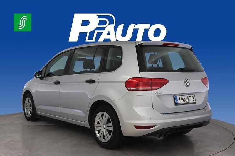 Käytetty VW Touran Trendline 150 HP (110 kW) 2016 Hopea Tila-auto
