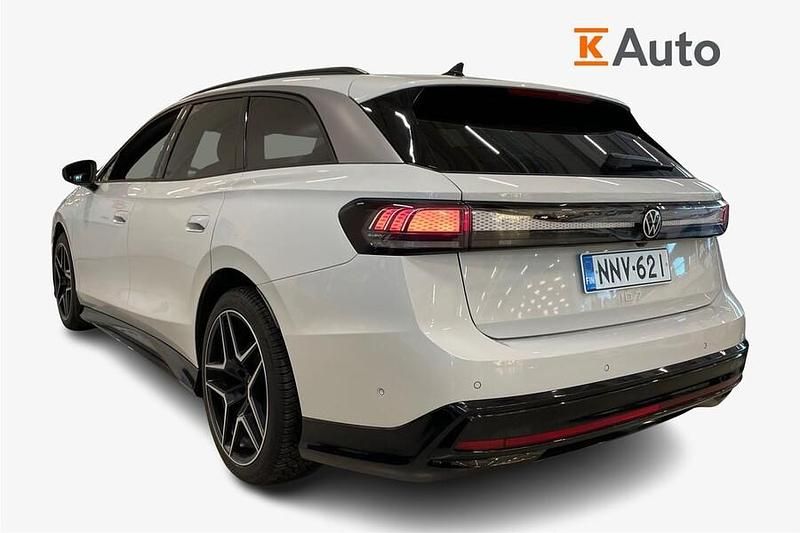 Käytetty VW ID.7 Pro 210 kW (286 HP) 2024 Farmari