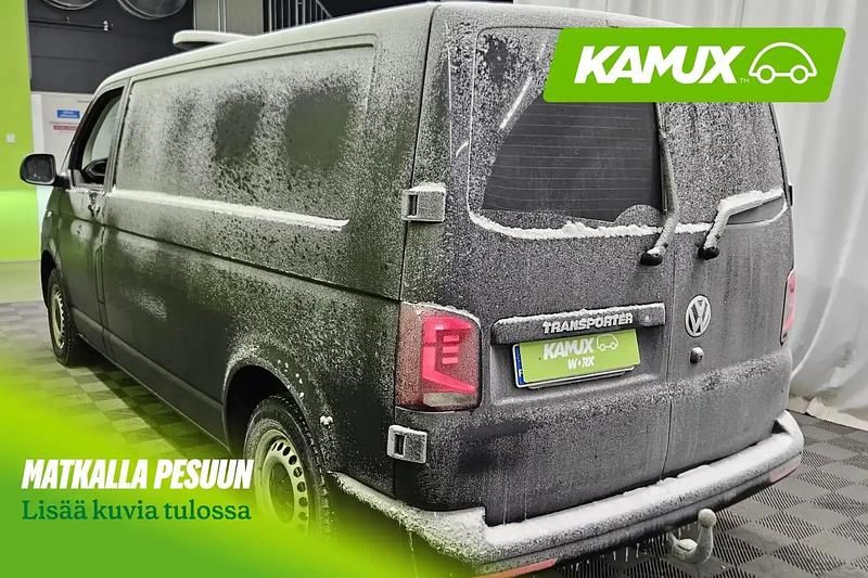 Käytetty VW T6.1 150 HP (110 kW) 2020 Musta Van