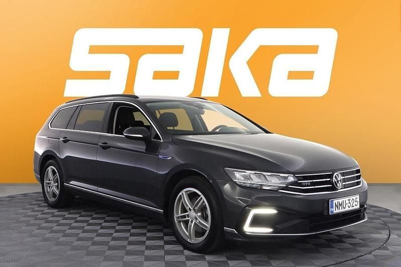 Käytetty 2021 VW Passat Comfortline Farmari | 23 900 € (Hieman kallis) - Kuva 1/3