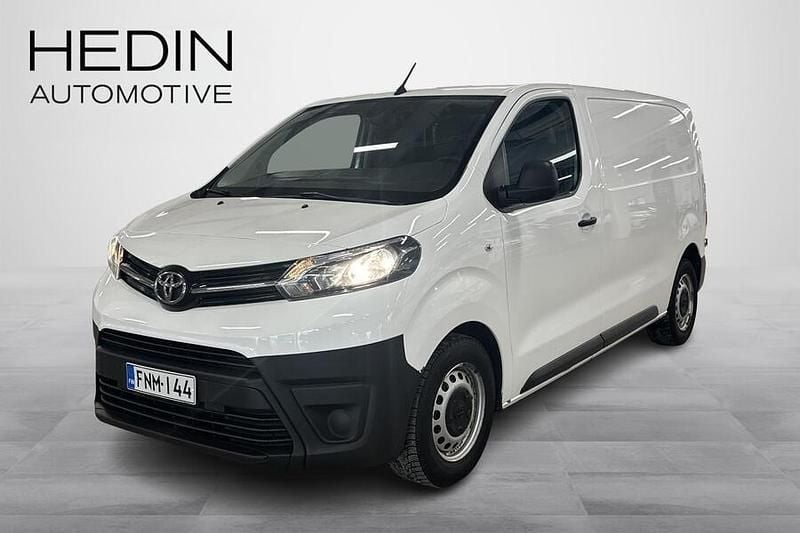 Käytetty Toyota Proace 122 HP (89 kW) 2019 Tila-auto