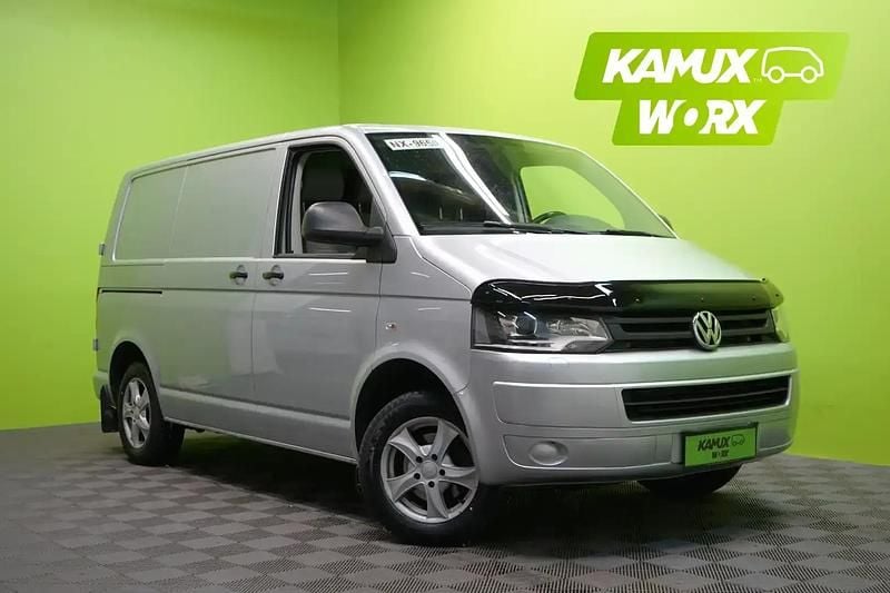 Käytetty VW T5 140 HP (102 kW) 2014 Hopea / harmaa Van