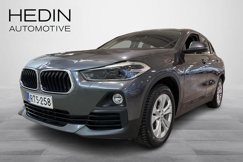 Harmaa Käytetty 2018 BMW X2 Katumaasturi | 19 400 € (Perustarjous) - Kuva 1/4